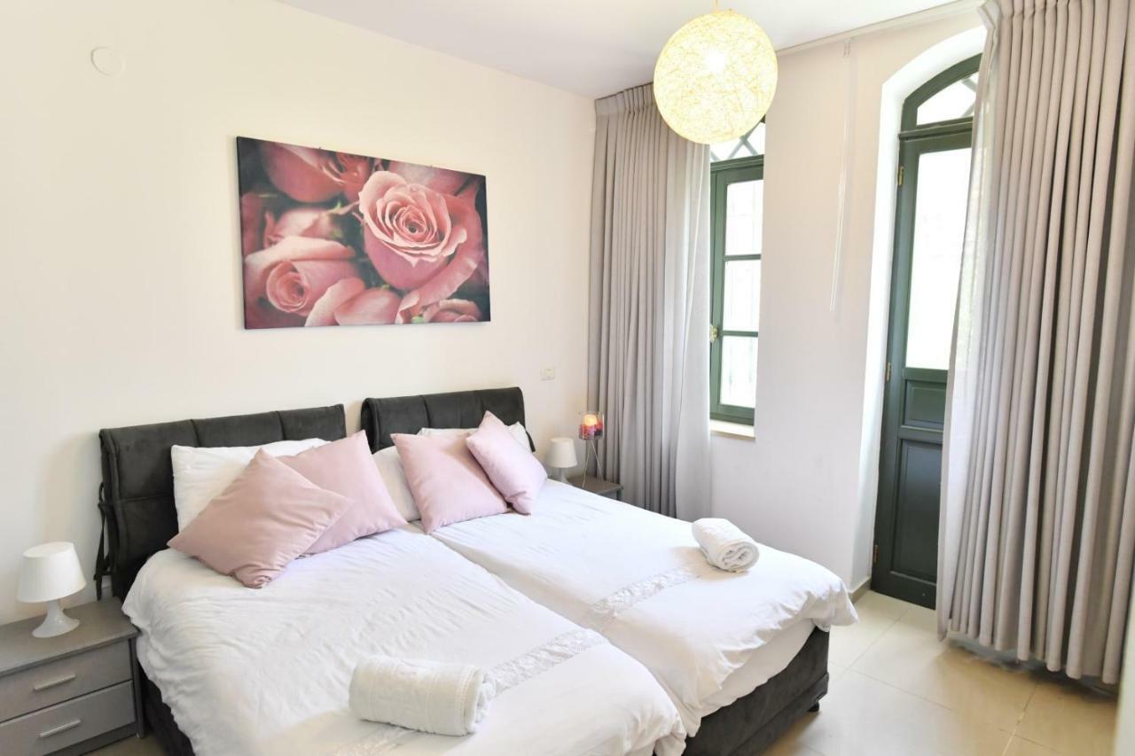 Saidoff, Amazing 4 Bedroom 3 Bath In City Center, Pool, Parking!!! Jérusalem Extérieur photo